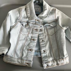 Old Navy Jean Jacket 2T: Good Condition: Worn twice